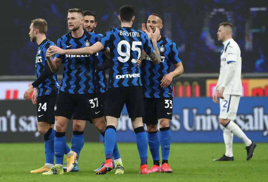 Bastoni Inter il club ha deciso (Getty Images)