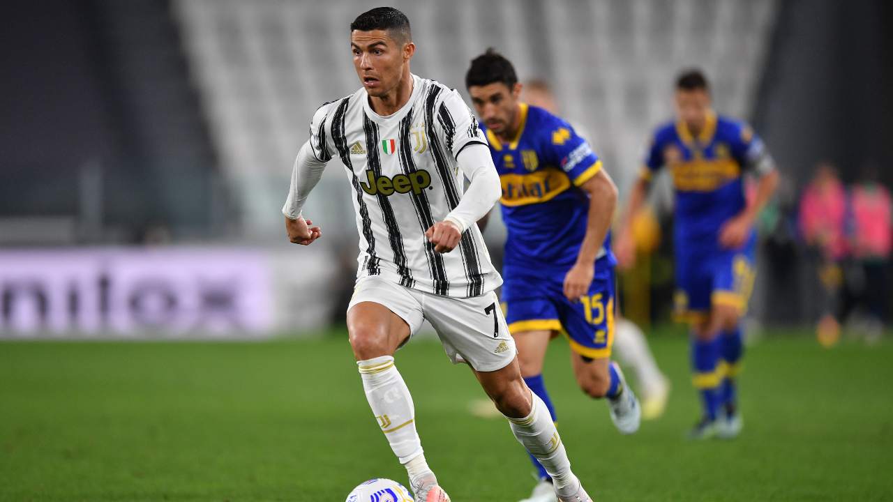 Cristiano Ronaldo addio Juve