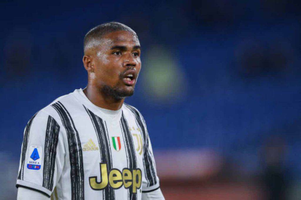 Douglas Costa 