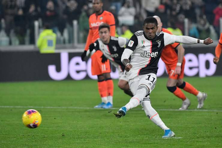 Douglas Costa