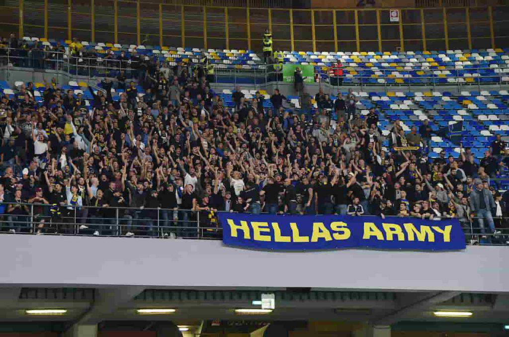 Napoli Verona striscione offensivo (Getty Images)