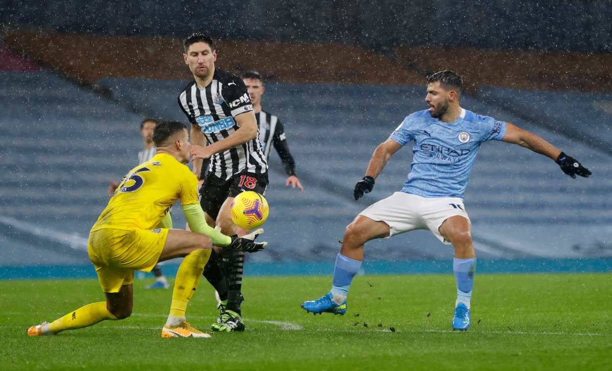 Aguero contro Newcastle