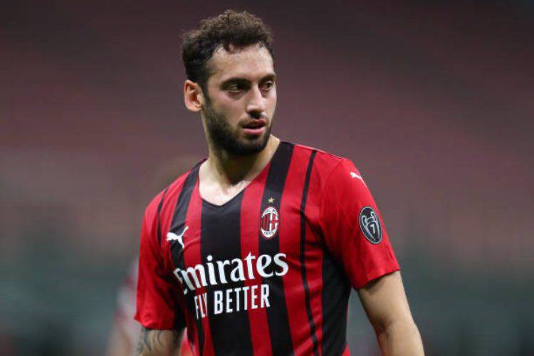 Calhanoglu Milan 