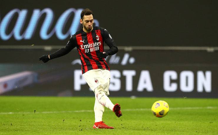 Calhanoglu all'Inter, primi sondaggi (Getty Images)