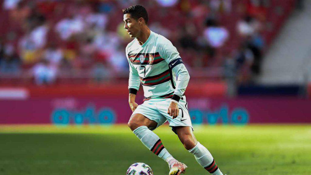 cristiano ronaldo scarpe euro 2020