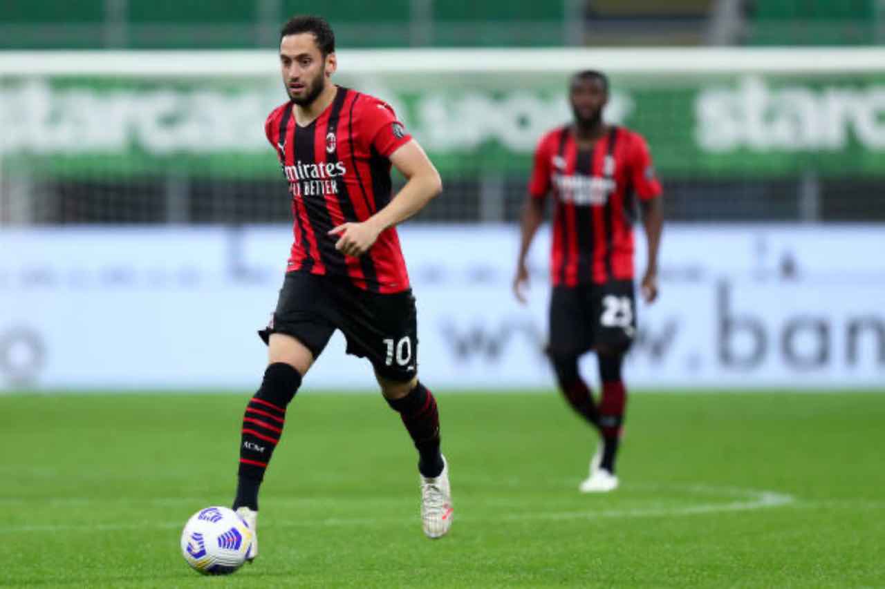 Calhanoglu Inter 