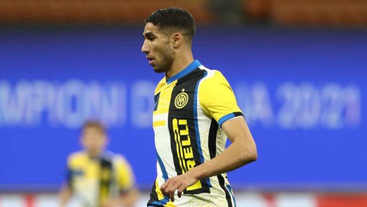 Hakimi esterno Inter 