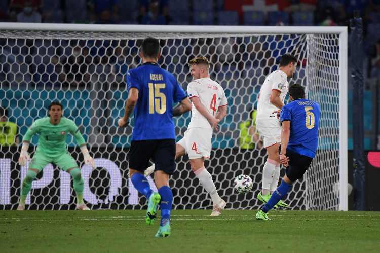 Locatelli gol italia