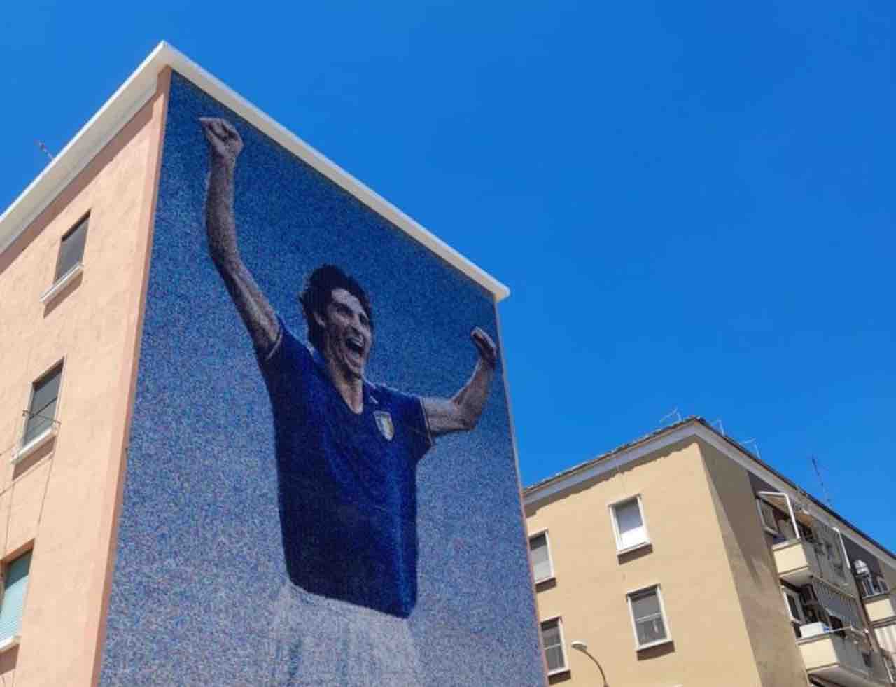 Foggia mosaico Paolo Rossi 