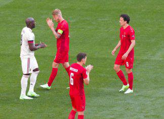 EURO 2020 Danimarca-Belgio, bel gesto per Eriksen al minuto 10