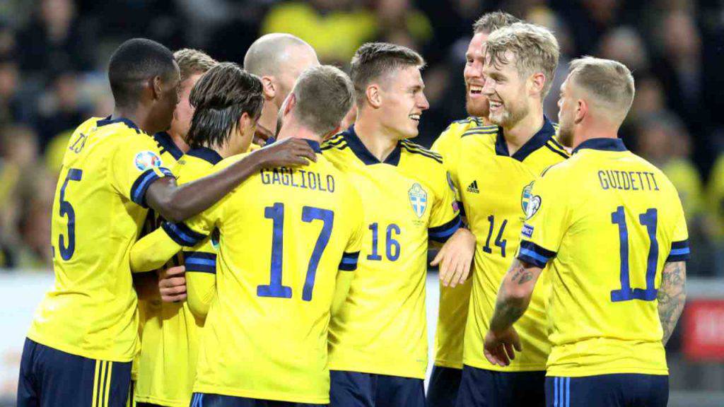 Svezia, bolla parallela anti-COVID a EURO 2020: la decisione su Ibrahimovic