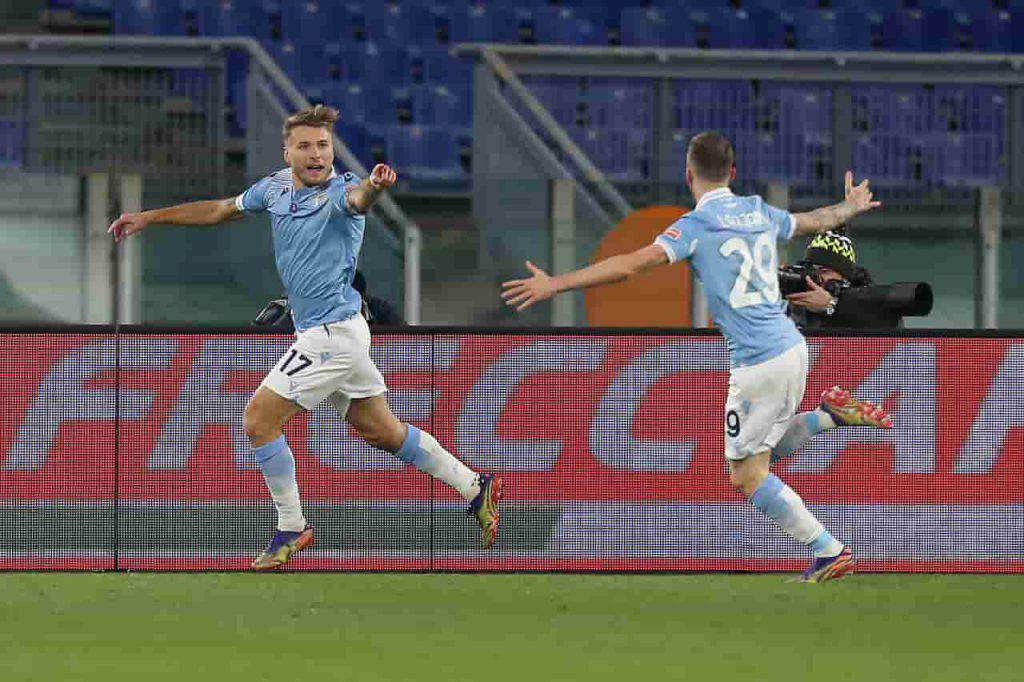 Nuova maglia Lazio le modifiche (Getty Images)