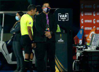 Copa Libertadores, VAR sotto accusa: assurdo errore, la decisione fa discutere