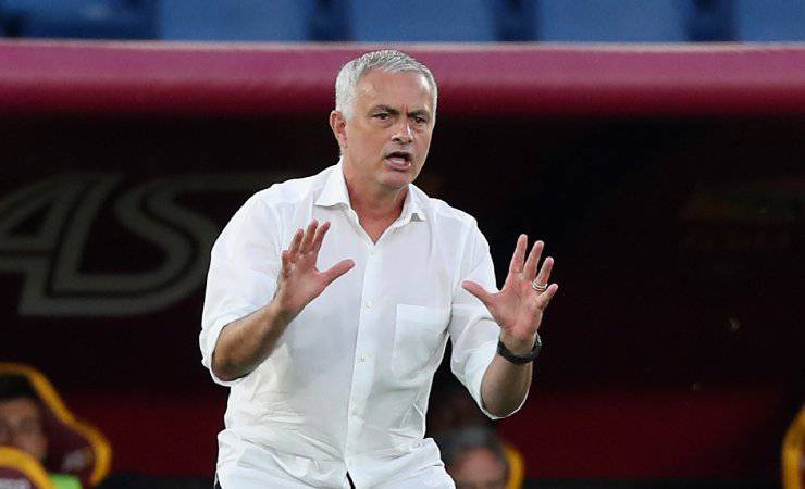 Roma Mourinho Conference League