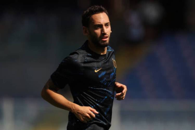 Calhanoglu Inter 