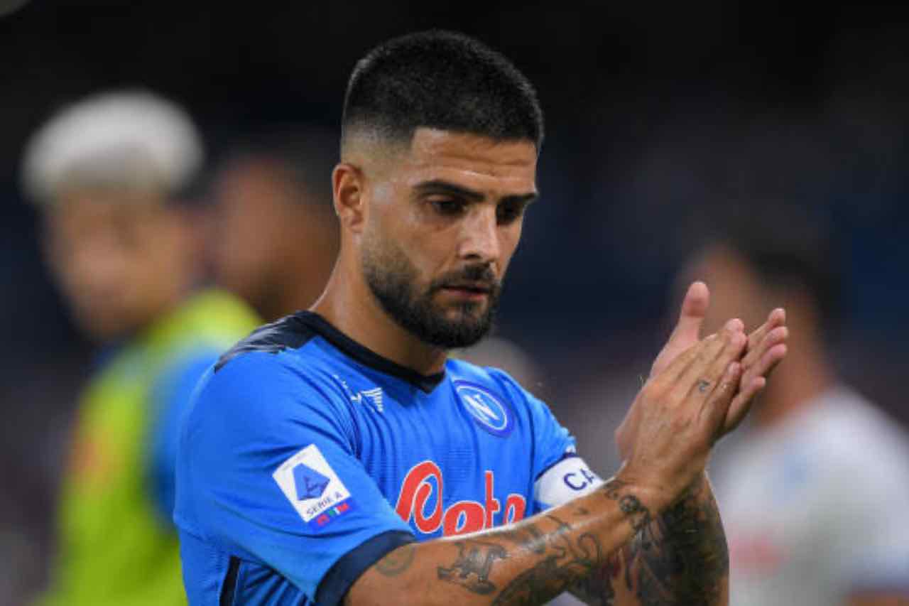 Insigne Napoli auto 