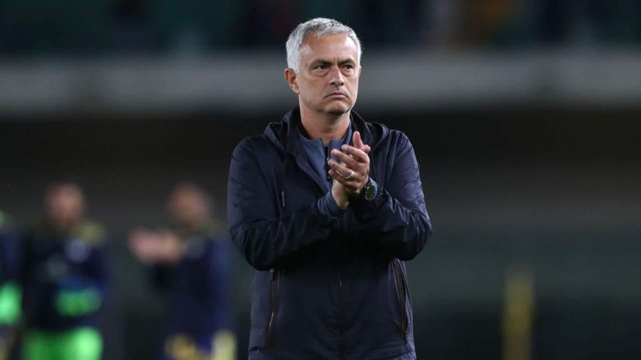 Lazio-Roma, tutti i derby di Mourinho: c'è un dato che scatena i tifosi