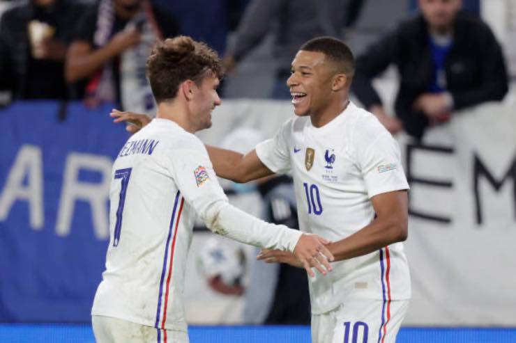 Griezmann e Mbappé