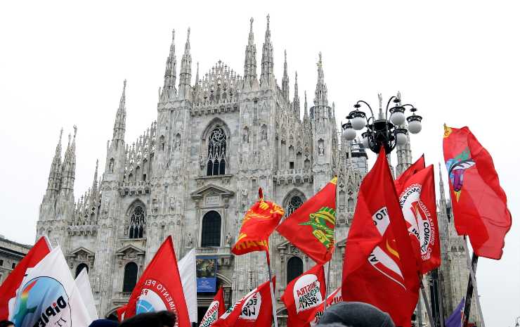 Manifestazione del sindacato CGIL a Milano 