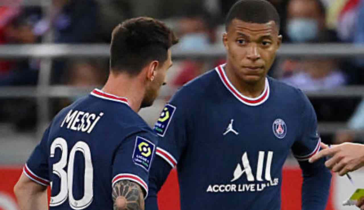 Messi Mbappé PSG 