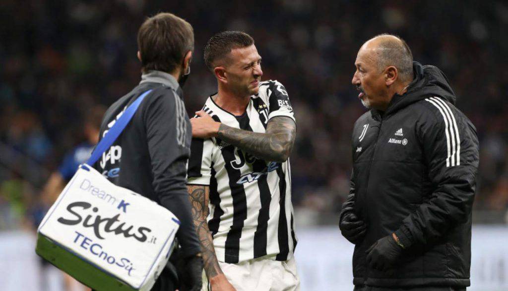 Inter-Juve, Bernardeschi infortunato