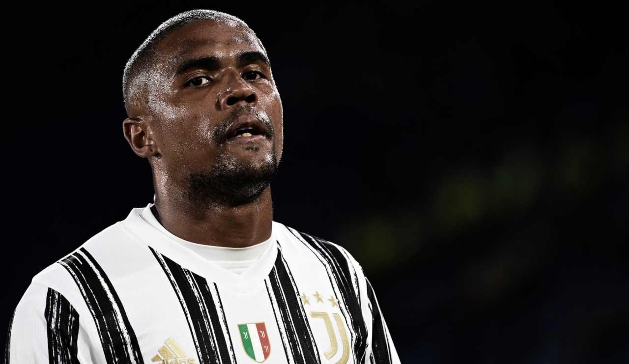 Douglas Costa Juve