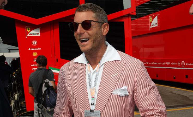 Lapo Elkann contro DAZN 