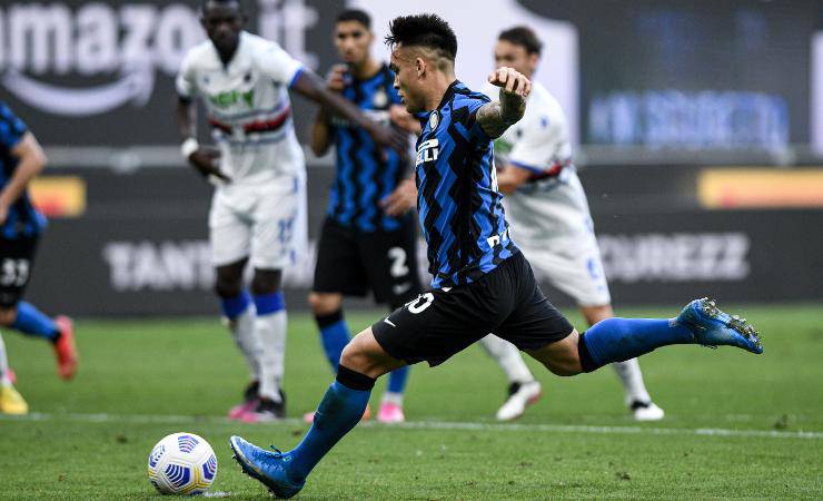 Rigore calciato da Lautaro Martinez