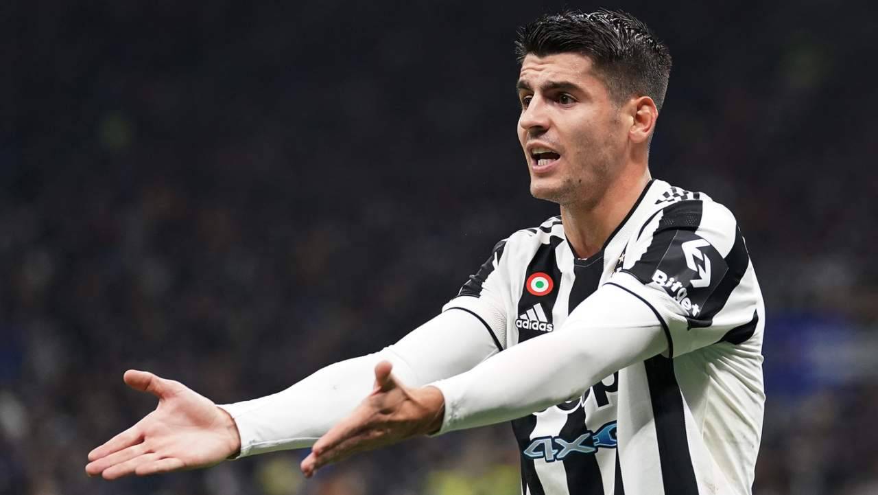 Morata, ancora un gol in fuorigioco: sui social dilaga l'ironia