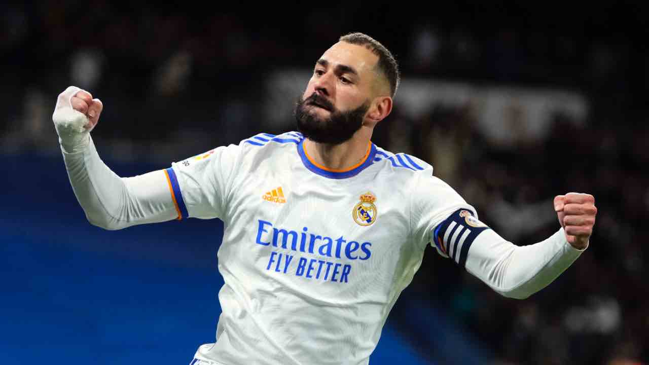 Benzema Real Madrid auto