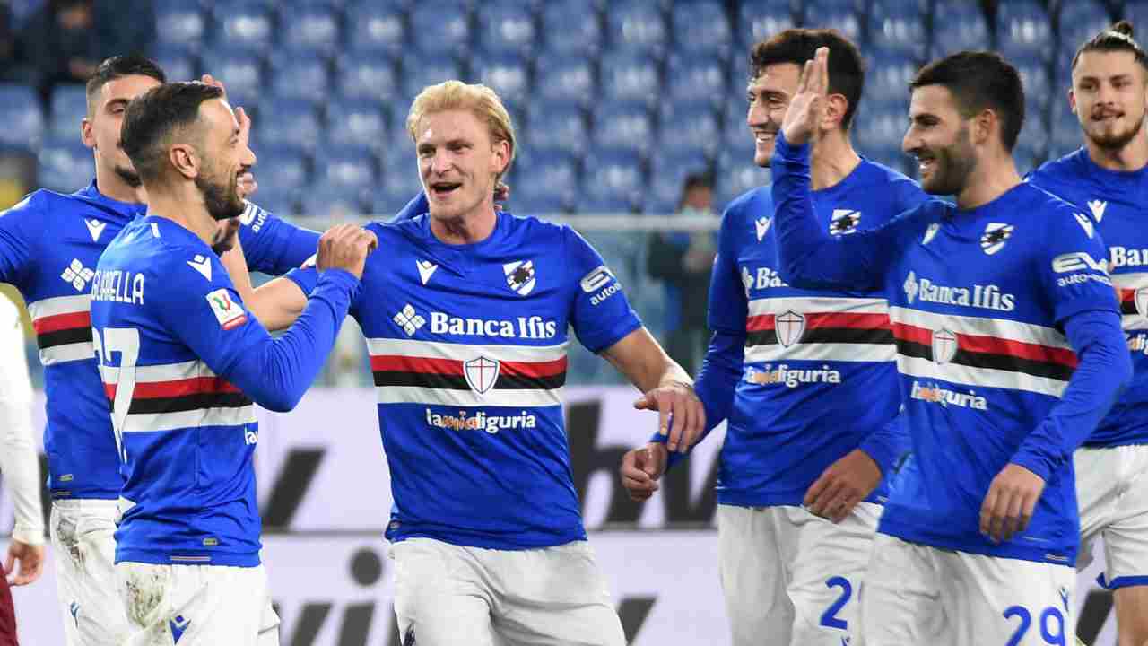 Sampdoria, il fascino di una maglia unica: storia della divisa blucerchiata