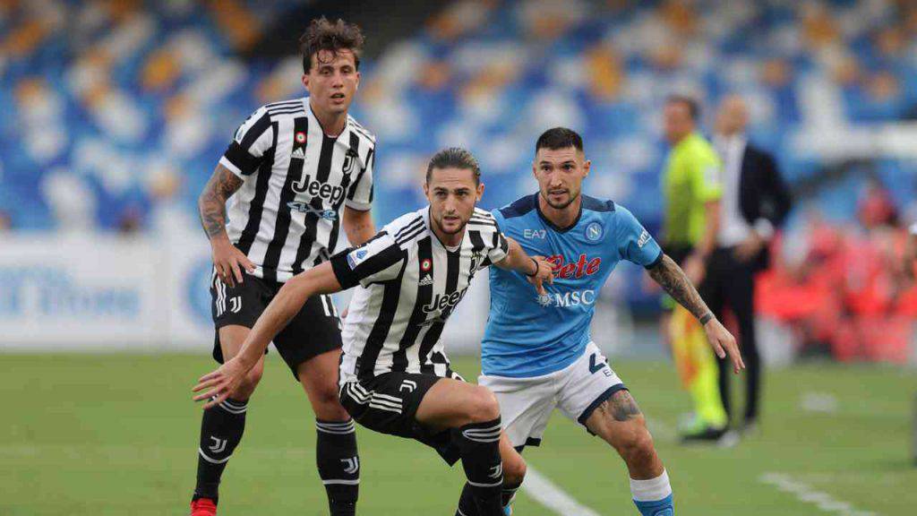 Azione in Napoli-Juve 