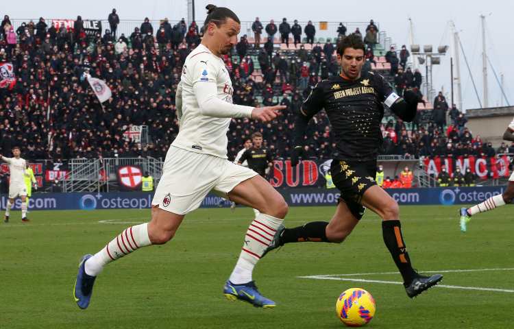 Ibrahimovic Milan Genoa