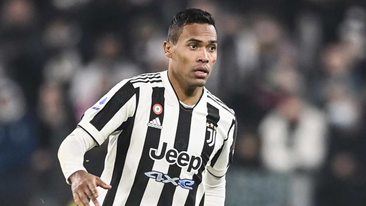 Alex Sandro Villarreal Juve