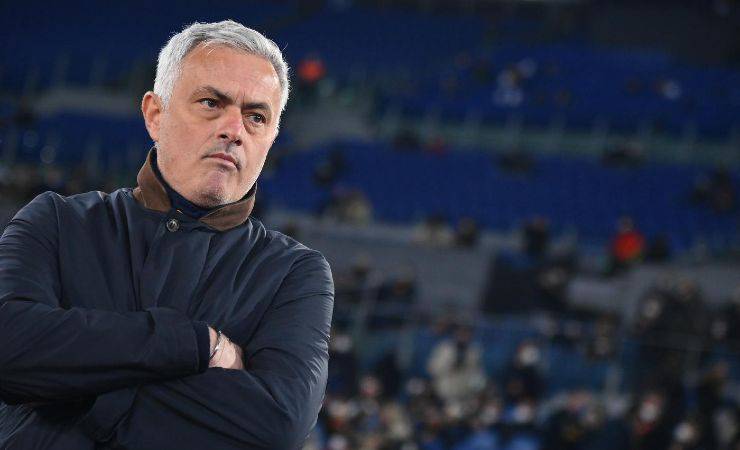 Infortunio Roma, Mourinho deve cambiare tutto