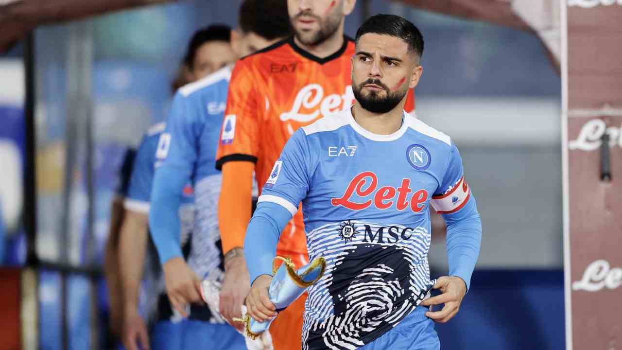 Insigne con la maglia "Maradona Game"