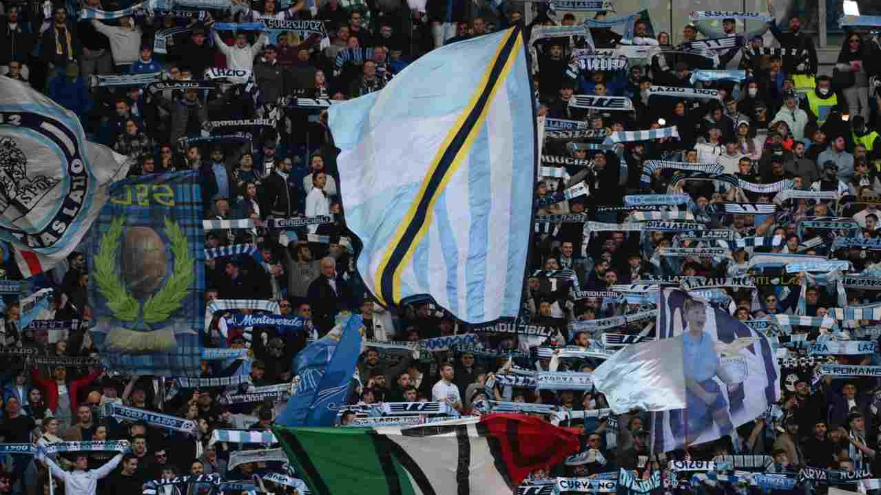 Lutto Lazio, addio a una bandiera dello scudetto: l'annuncio nella notte