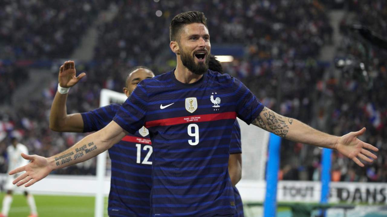 Giroud, un segnale al Milan per lo scudetto: la notizia infiamma i tifosi