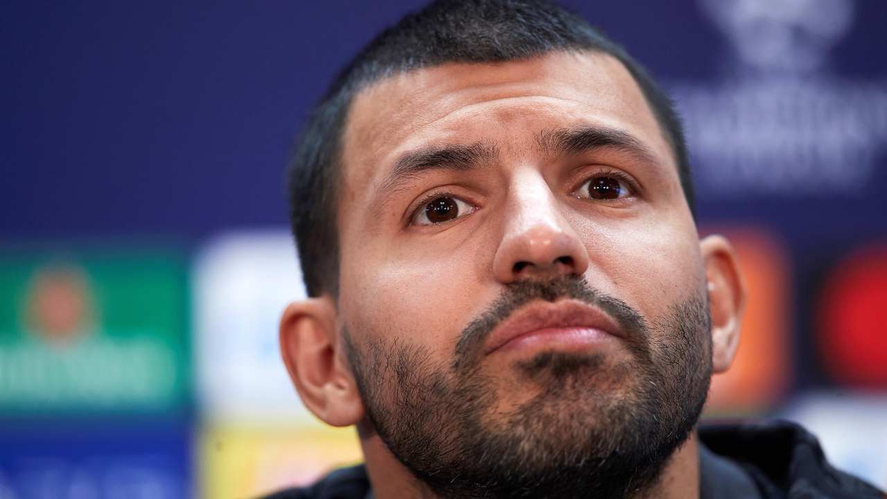 Aguero, il nuovo hobby costa caro: la conseguenza sorprendente