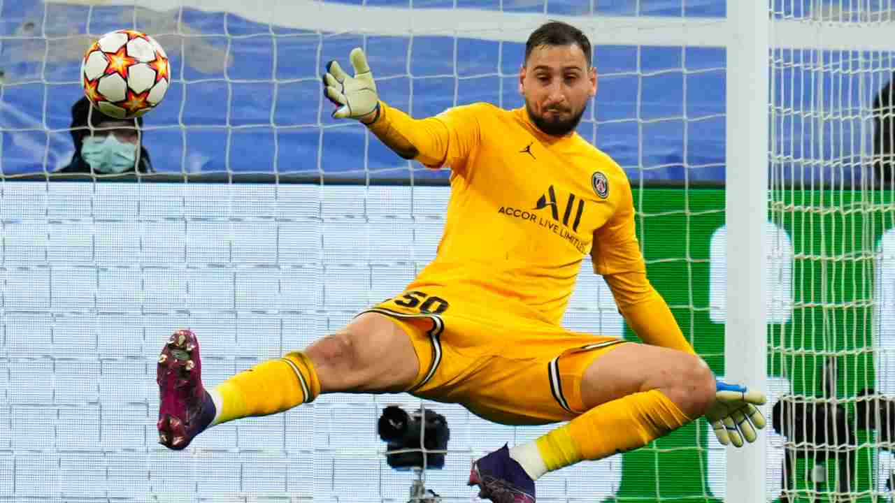 Donnarumma, altro pesante errore: le reazioni social