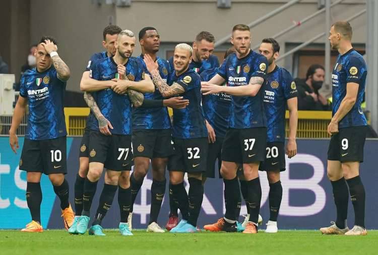 Inter show a San Siro, Roma dominata: gli highlights