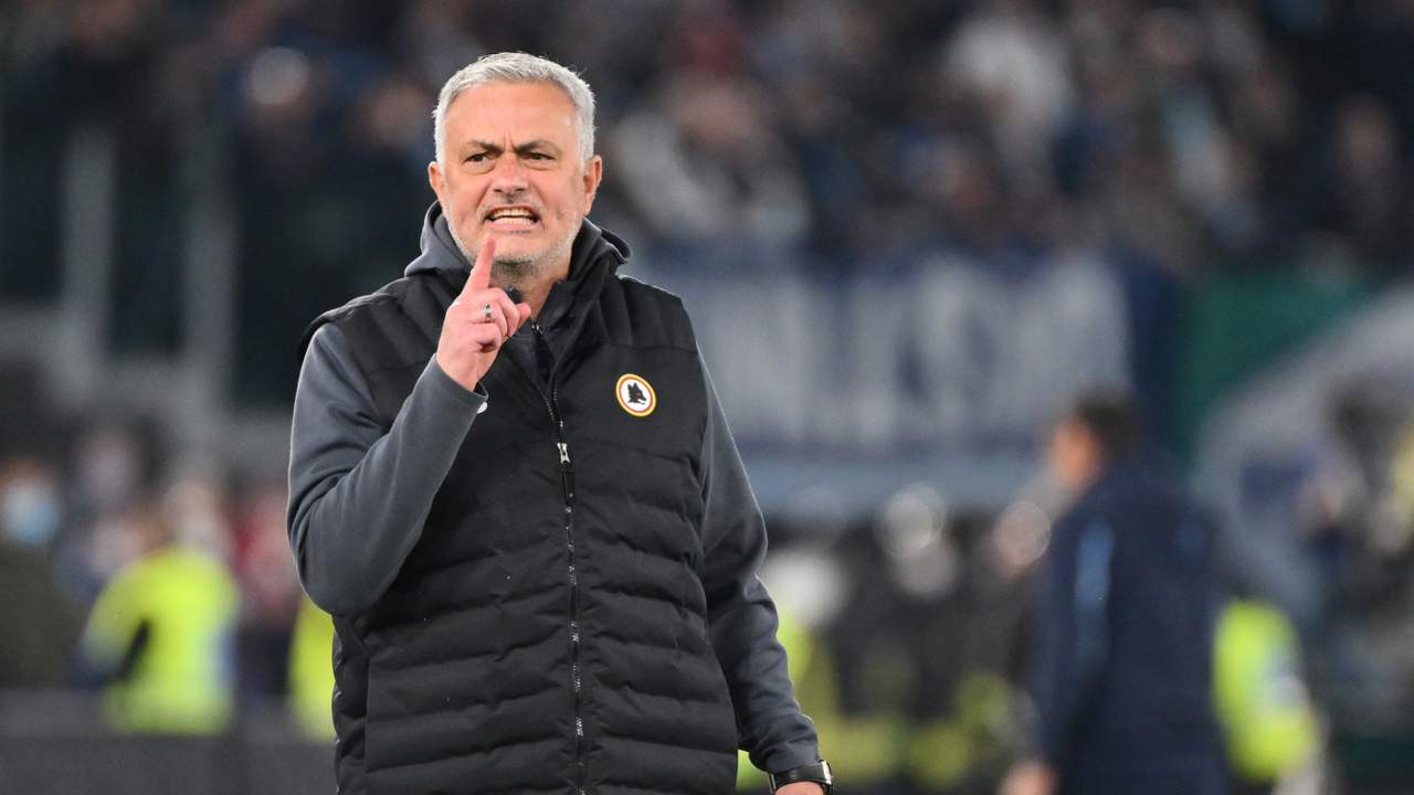 Mourinho, il messaggio a Mancini che ha sorpreso i tifosi