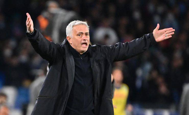 Mourinho, mossa a sorpresa 20220421 calciotoday