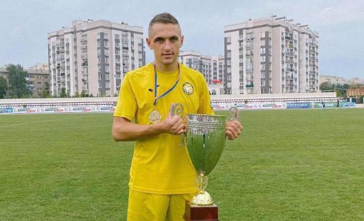 Oleksandr Sukhenko, calciatore trovato morto nelle fosse comuni in Ucraina