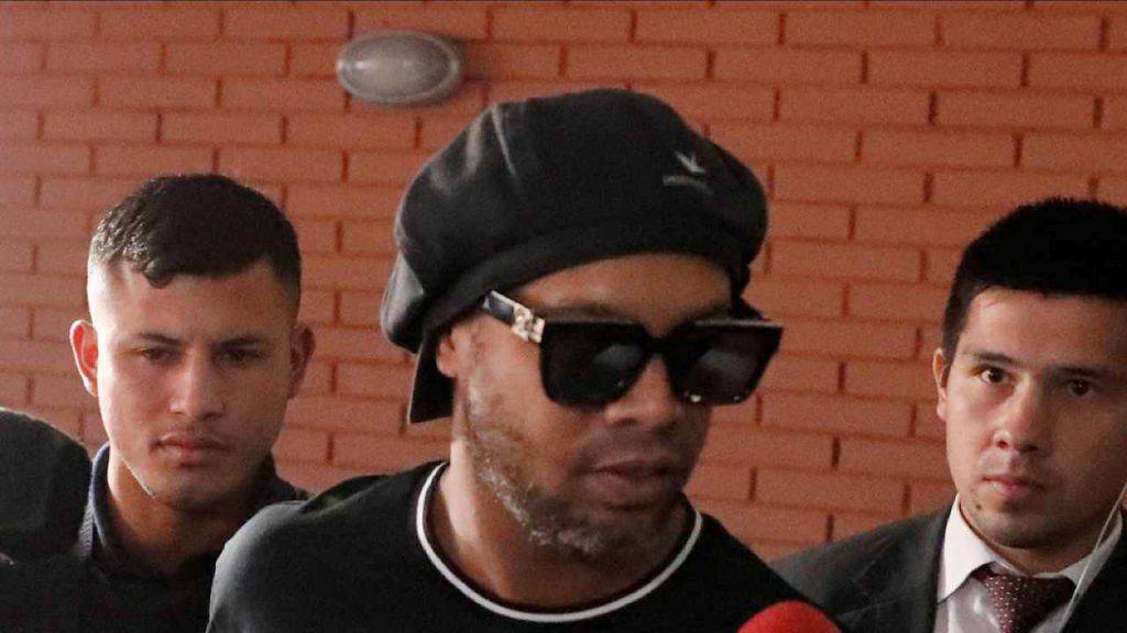 Ronaldinho "critica" la Serie A 