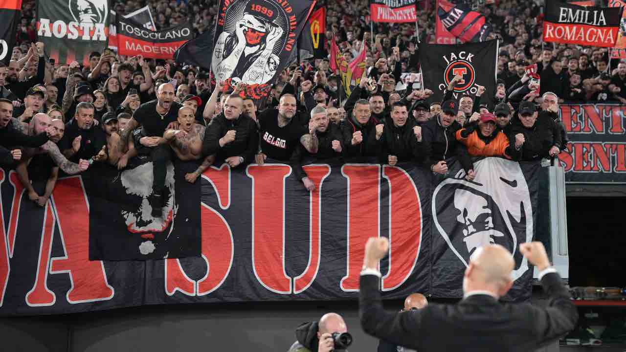 milan pioli curva sud calciotoday 20220429 LaPresse