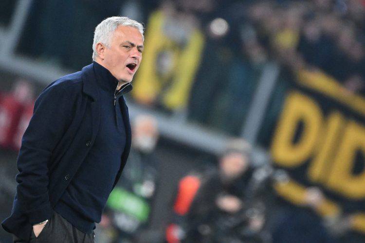 Mourinho, il messaggio per Mancini e l'Italia