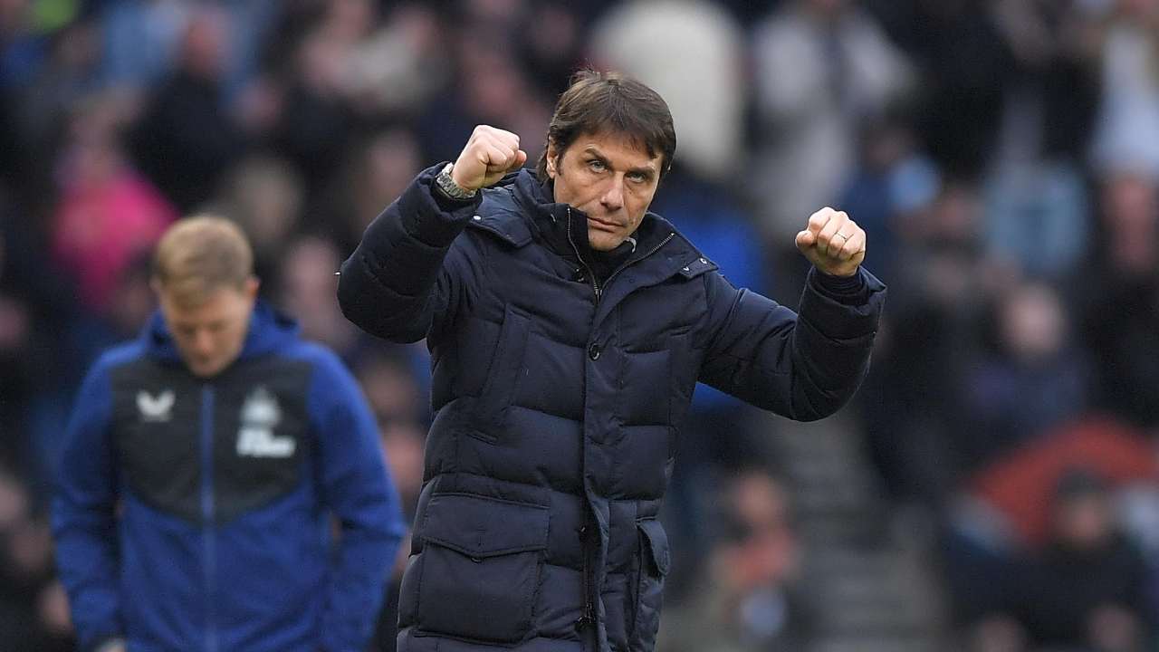 Inter, Conte vuole un fedelissimo al Tottenham: l'offerta fa tremare