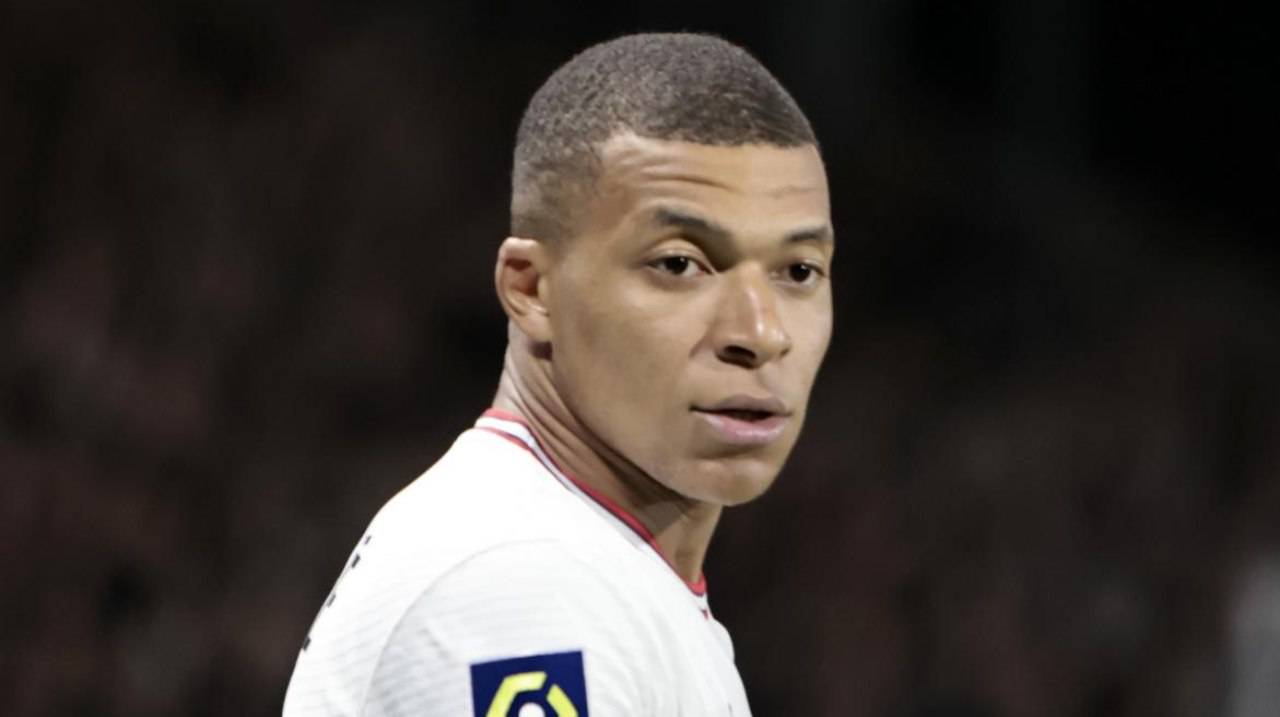 Mbappé PSG rinnovo