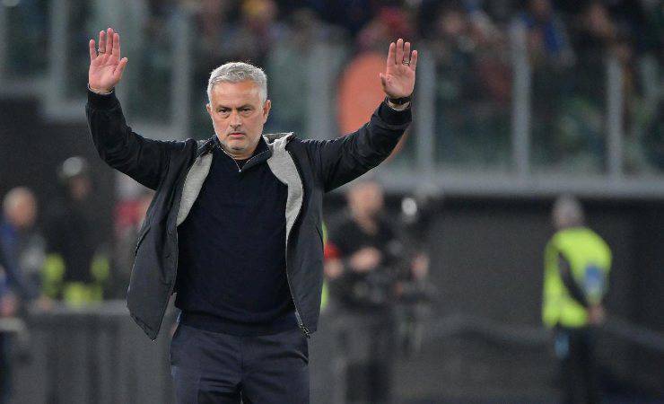 Mourinho, l'appello ai tifosi